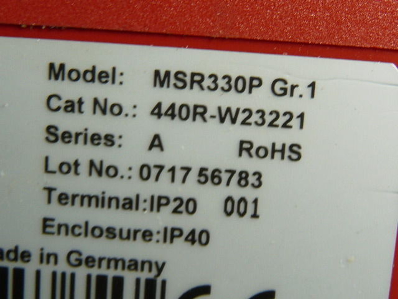 Allen-Bradley 440R-W23221 MSR330P Modular Safety Relay 24VDC USED