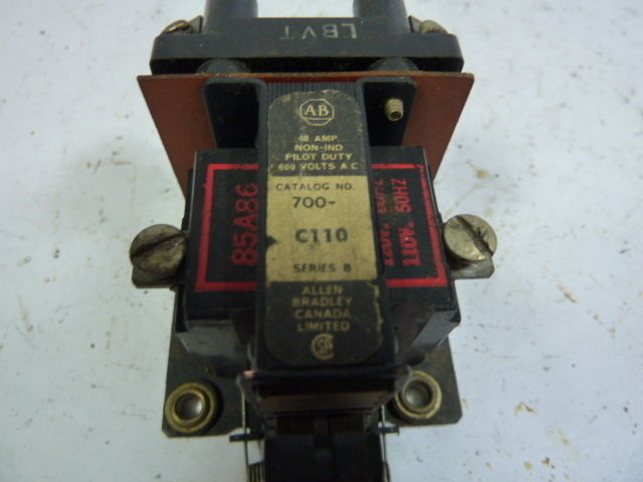 Allen-Bradley 700-C110 AC Relay 120 V USED