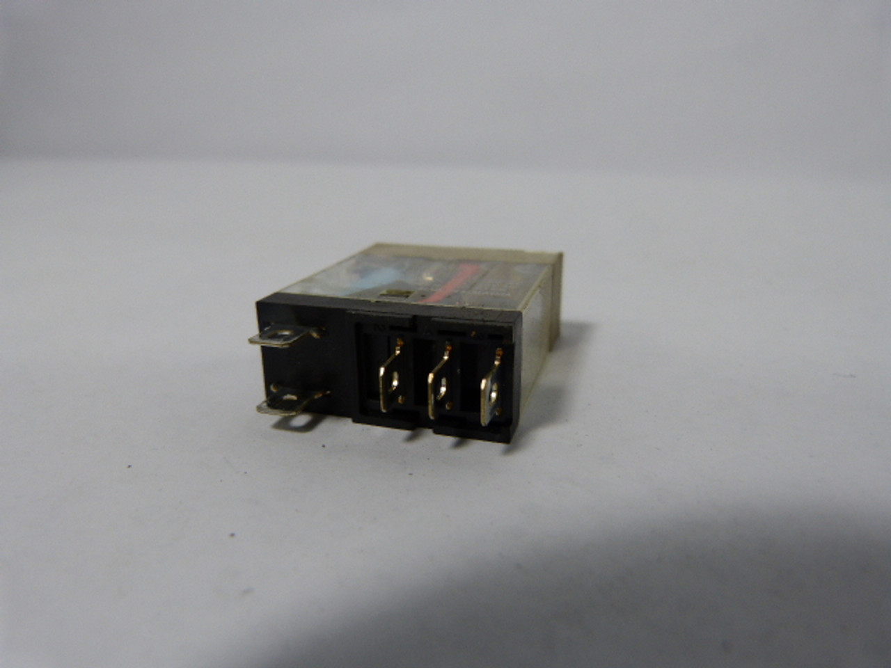 Omron G2R-1-SN-DC24(S) General Relay 24VDC 10A 240VAC 30VDC 5-Blade USED