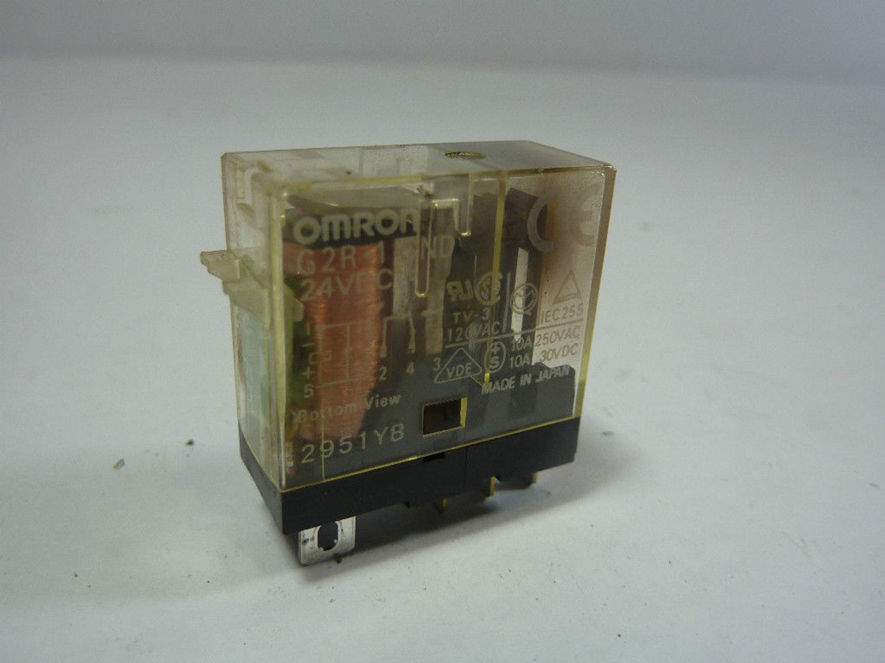 Omron GR2-1-SND Relay 24VDC USED