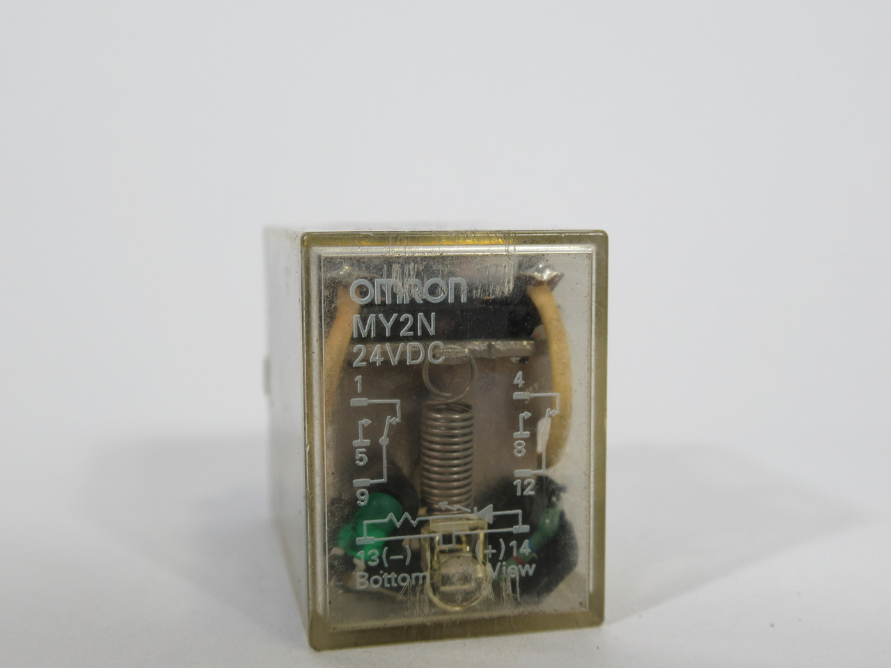 OMRON MY2N-DC24 General Purpose Relay W/ LED 24VDC 5A 8 Blade USED