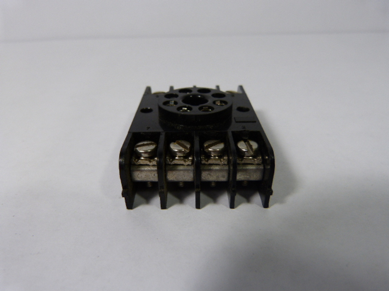 Reed Devices SM8-C Relay Socket 10Amp 300V USED