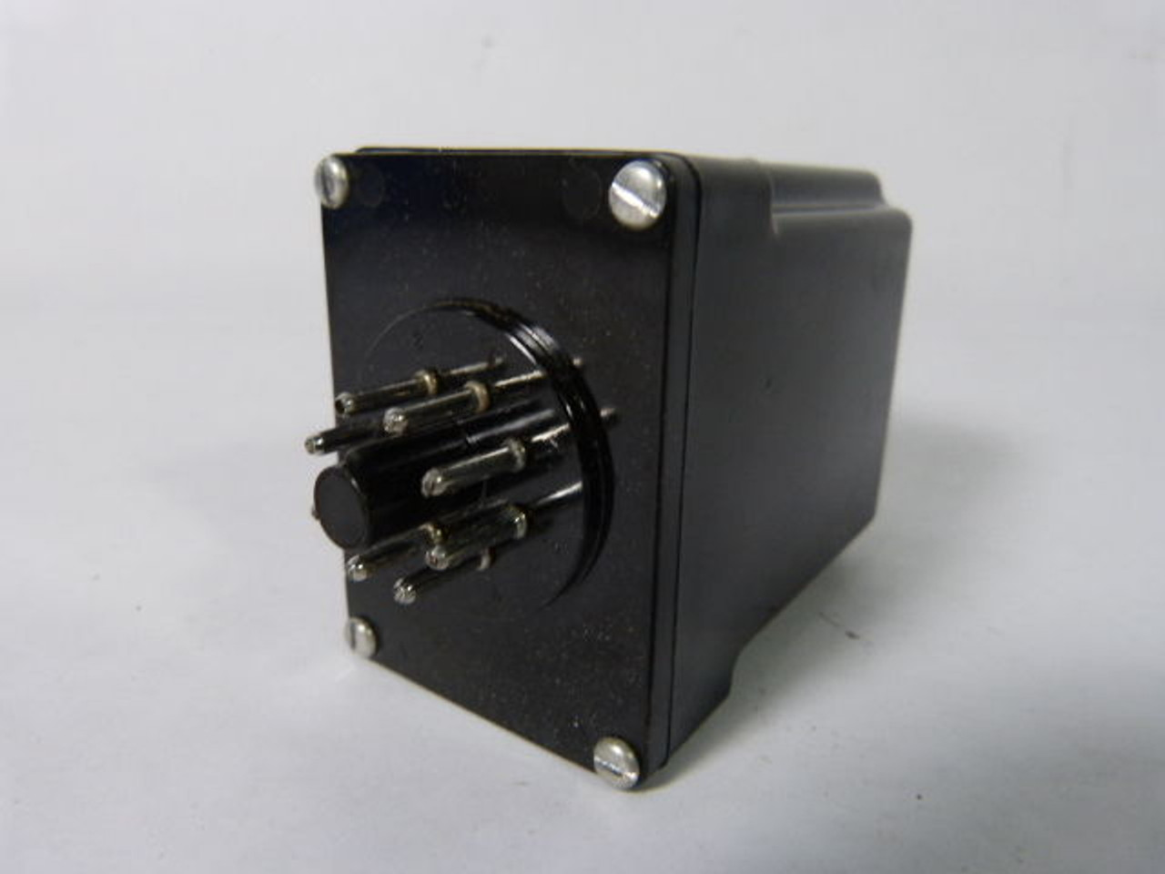 SSAC TRB120A2X120 Time Delay Relay 1-120 Second 120VAC USED