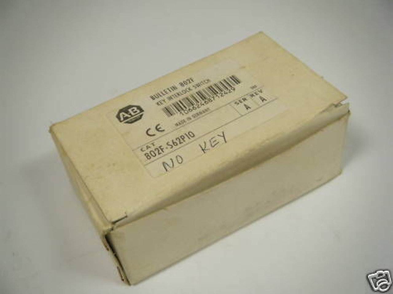 Allen-Bradley 802F-E68M2 Interlock Safety Switch ! NEW !