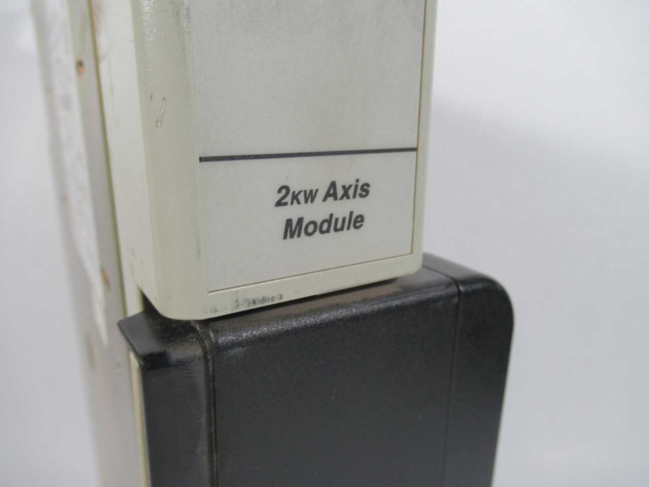 Allen-Bradley 1394-AM03 Axis Module SER B 2KW 3PH 310/390V 3A 0-240Hz USED