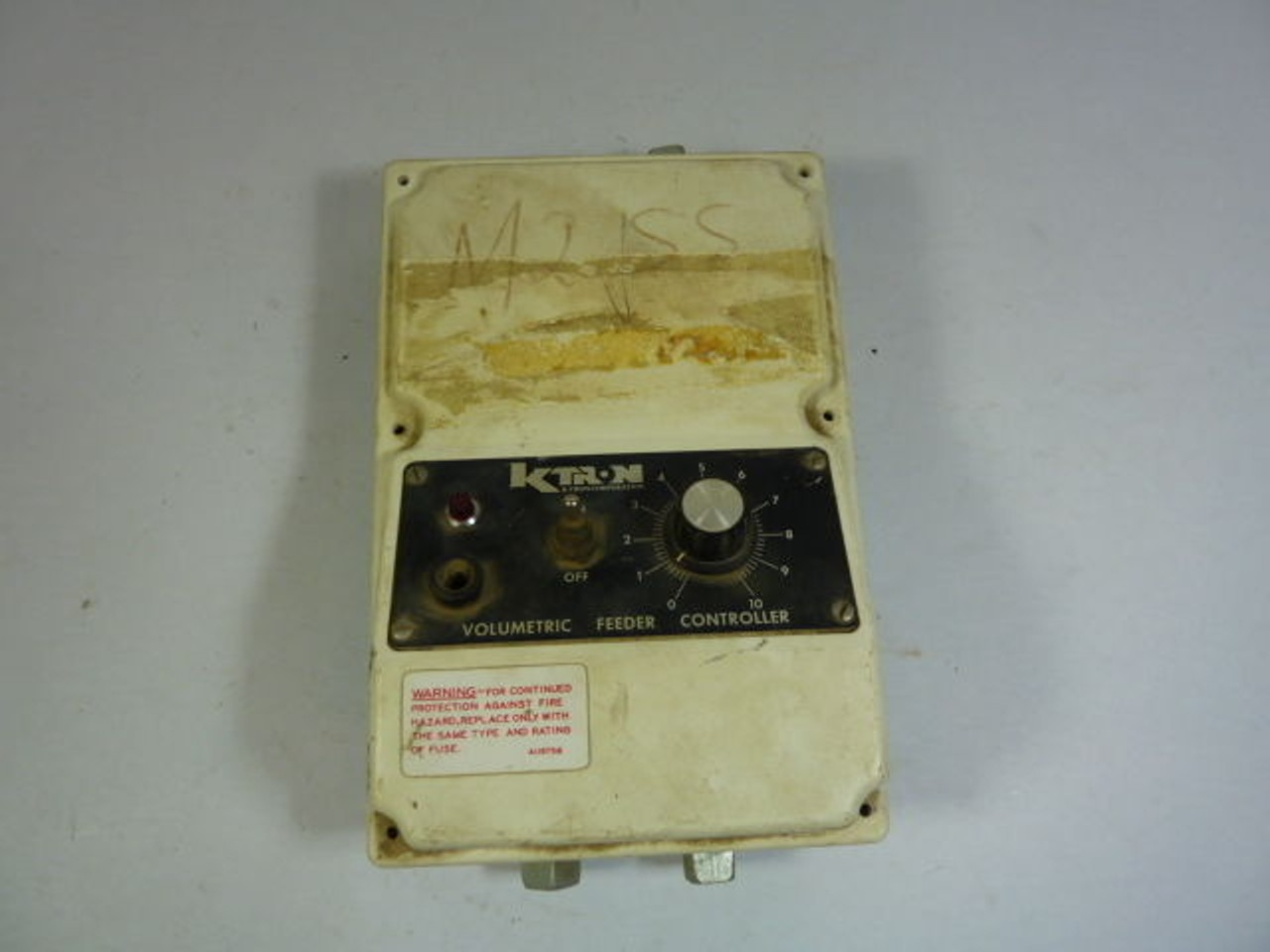 Ktron 2501-00001 Volumetric Feeder Controller 1/6-1/4HP MISSING SCREWS USED
