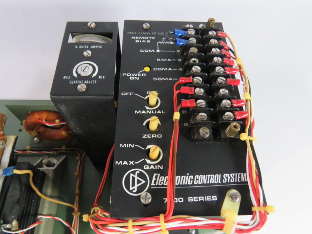 Electronic Control Systems 7100-01-5-20-11 Controller Unit ! NOP !