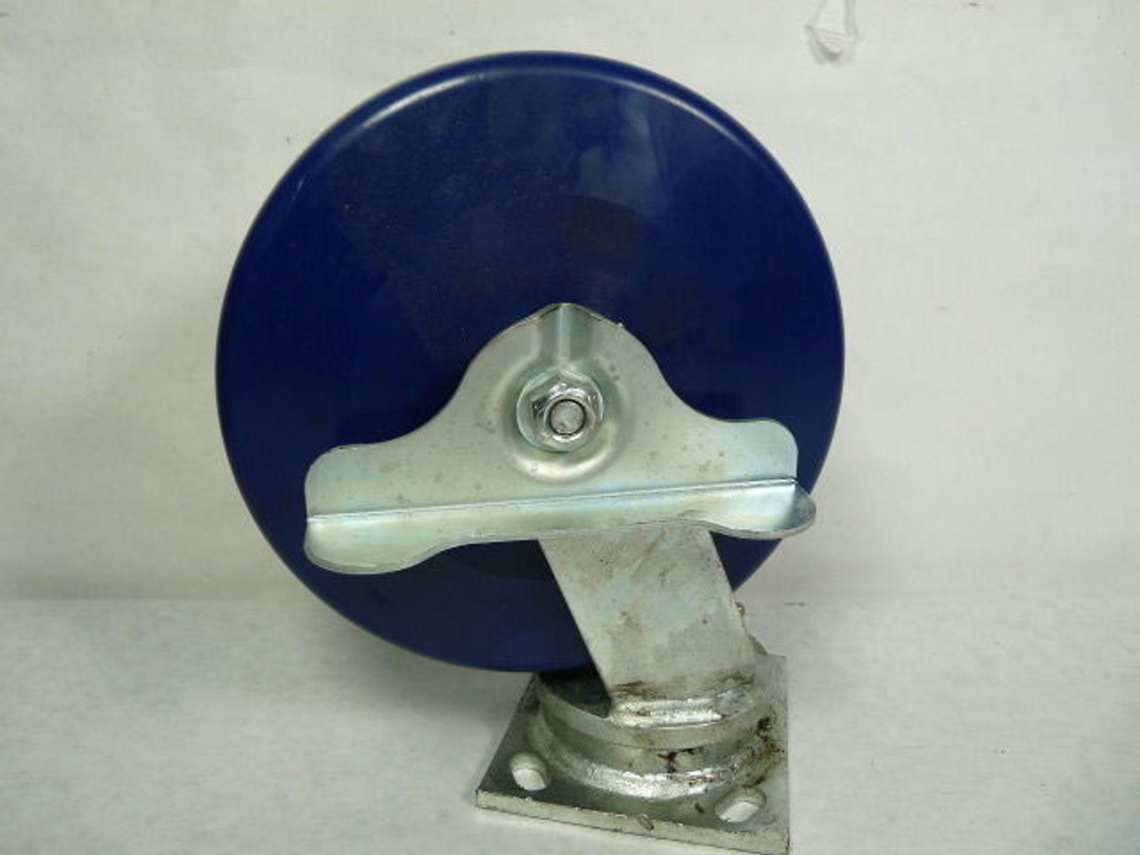 Generic Heavy Duty Swivel Caster 8" USED