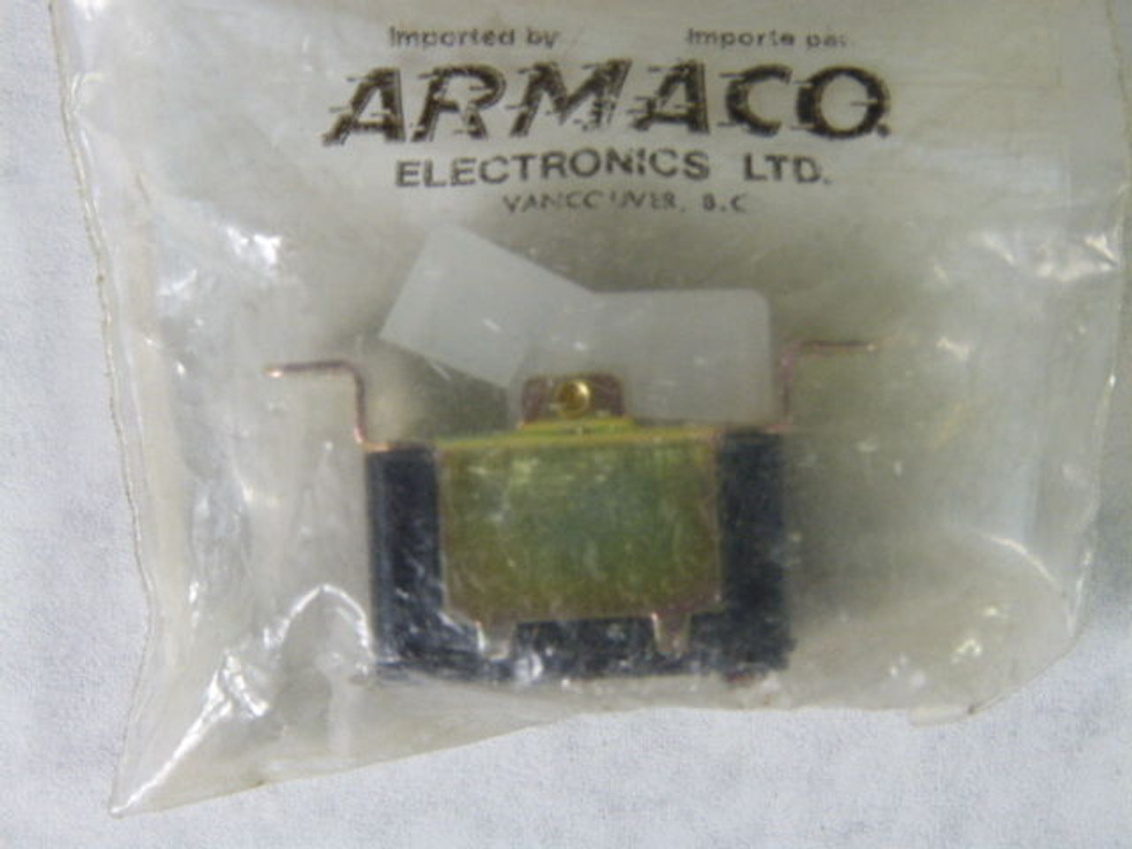 Armaco SC1310 Rocker Switch 10amp ! NEW !