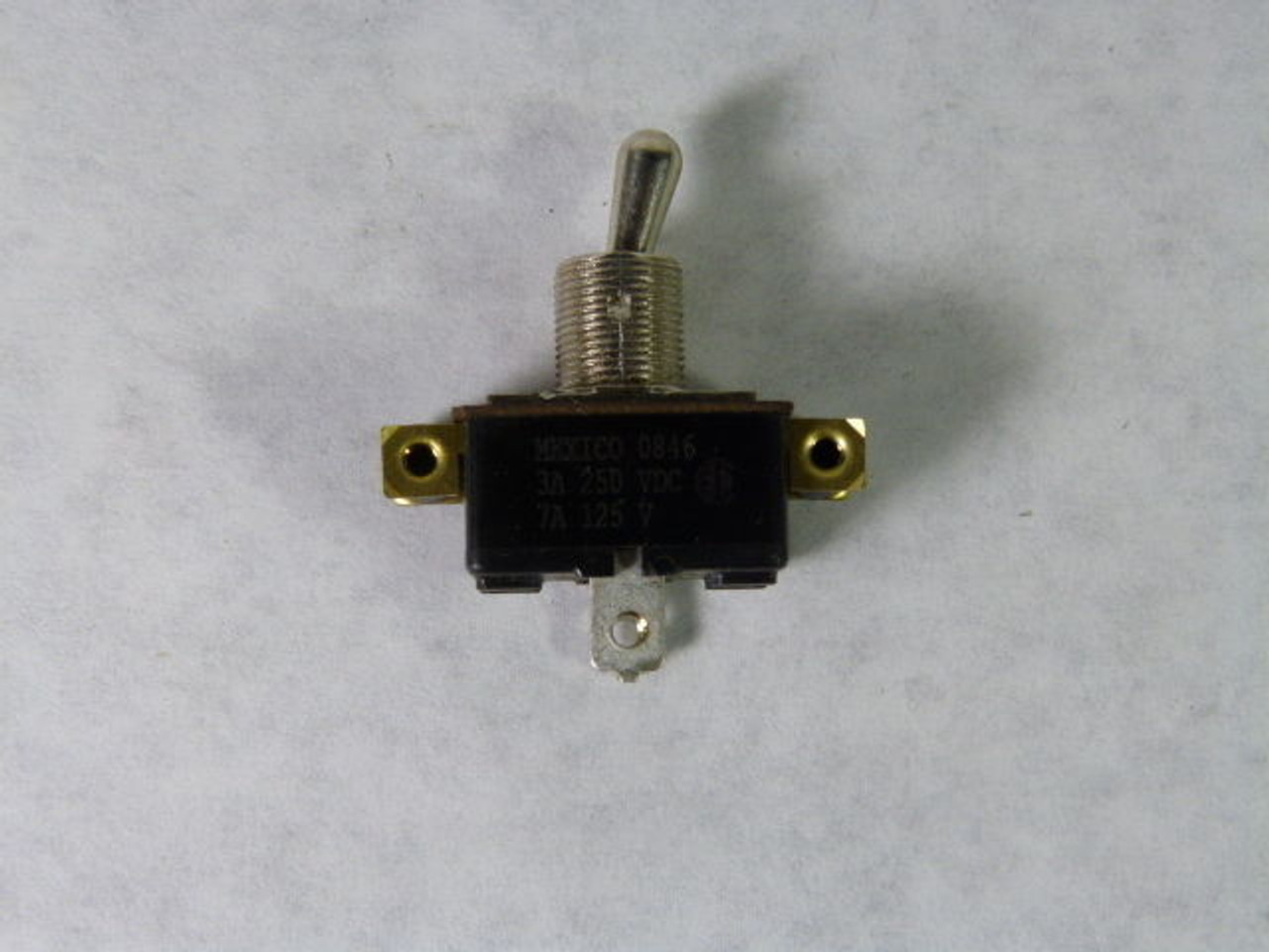 Generic 0846 Toggle Switch 250VDC USED