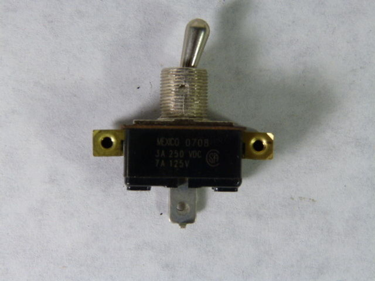 Generic 0708 Toggle Switch 250VDC USED