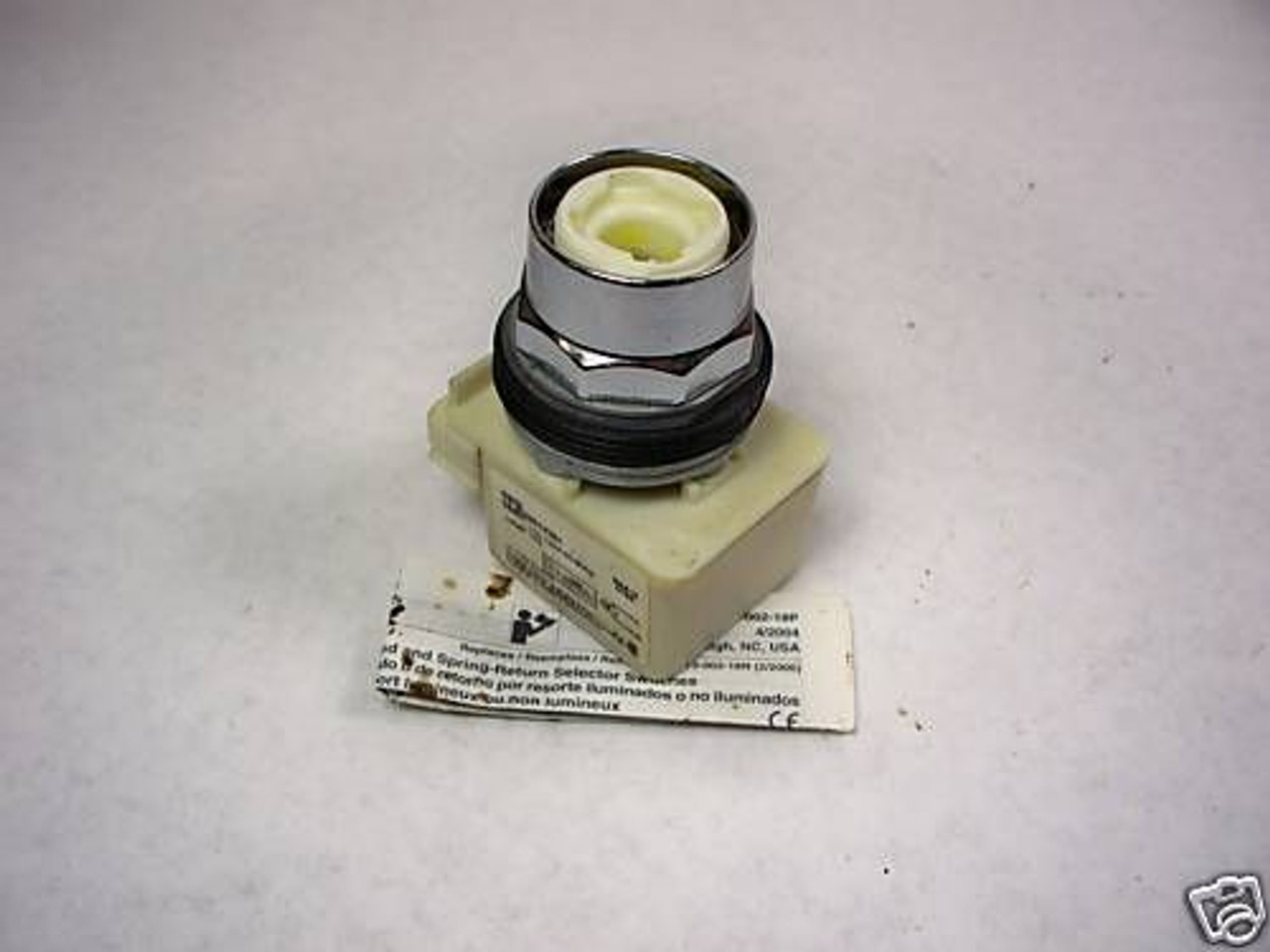 SQUARE D 9001K11J1 Illuminated Selector Switch USED