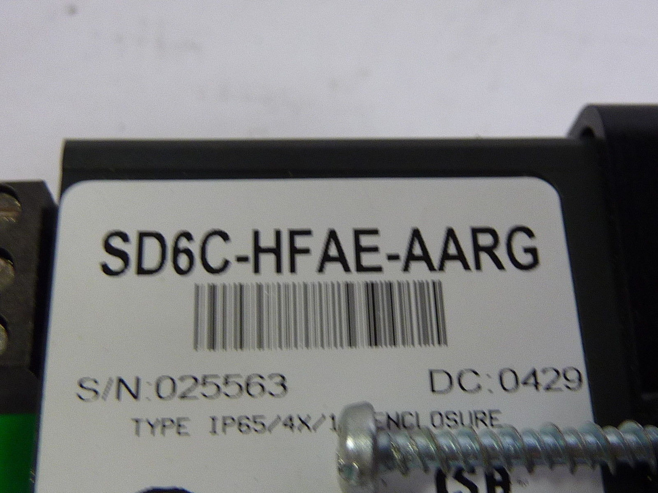 Watlow SD6C-HFAE-AARG Temperature Control USED