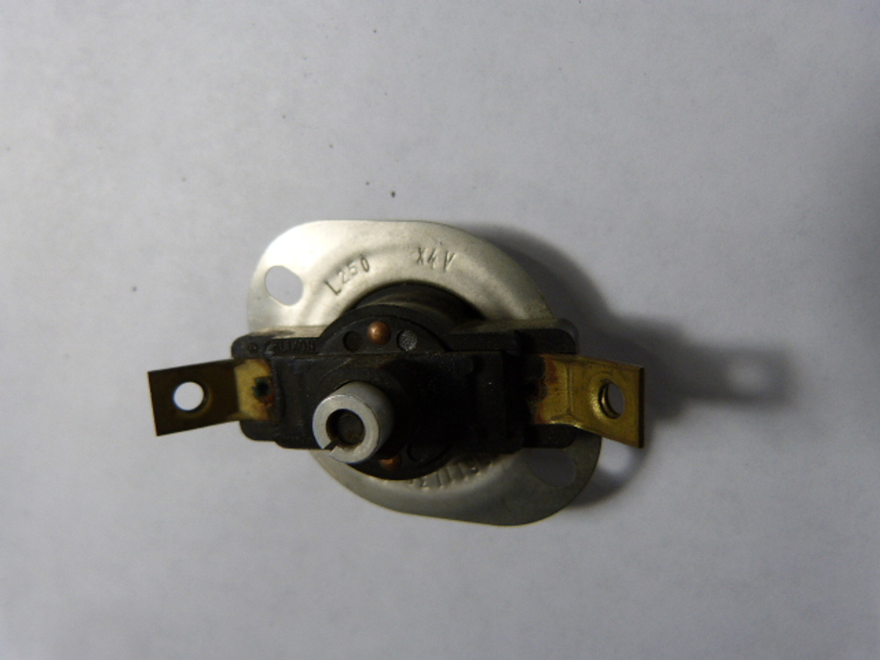 Generic L250-X4V Thermostat Switch USED