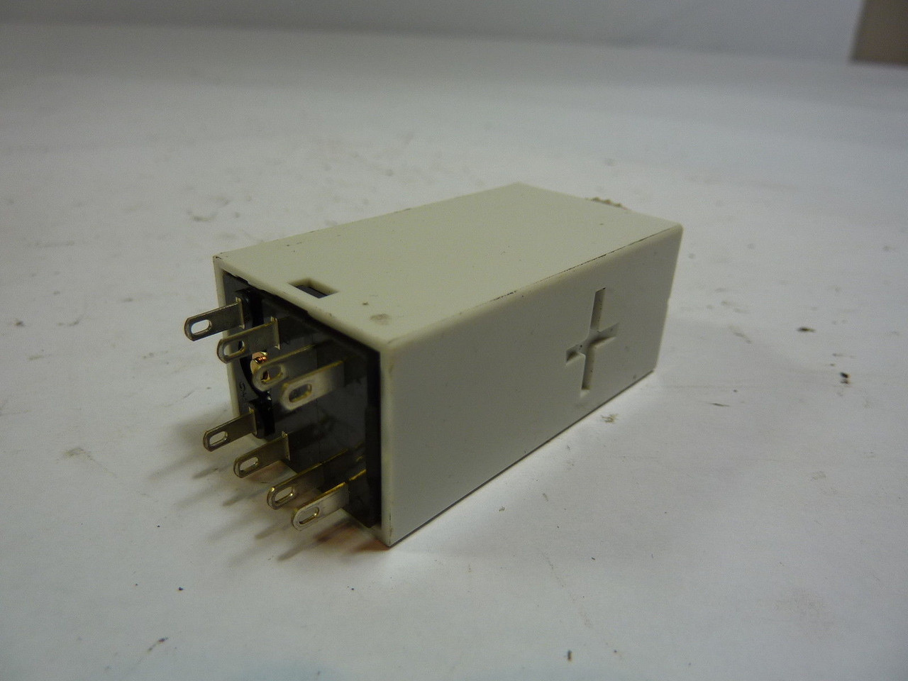 Nais ADX11104 Timer 7 Amp 125V USED