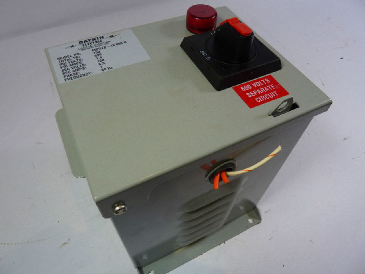 Daykin MDGTB-13-600U Transformer Disconnect 600V USED