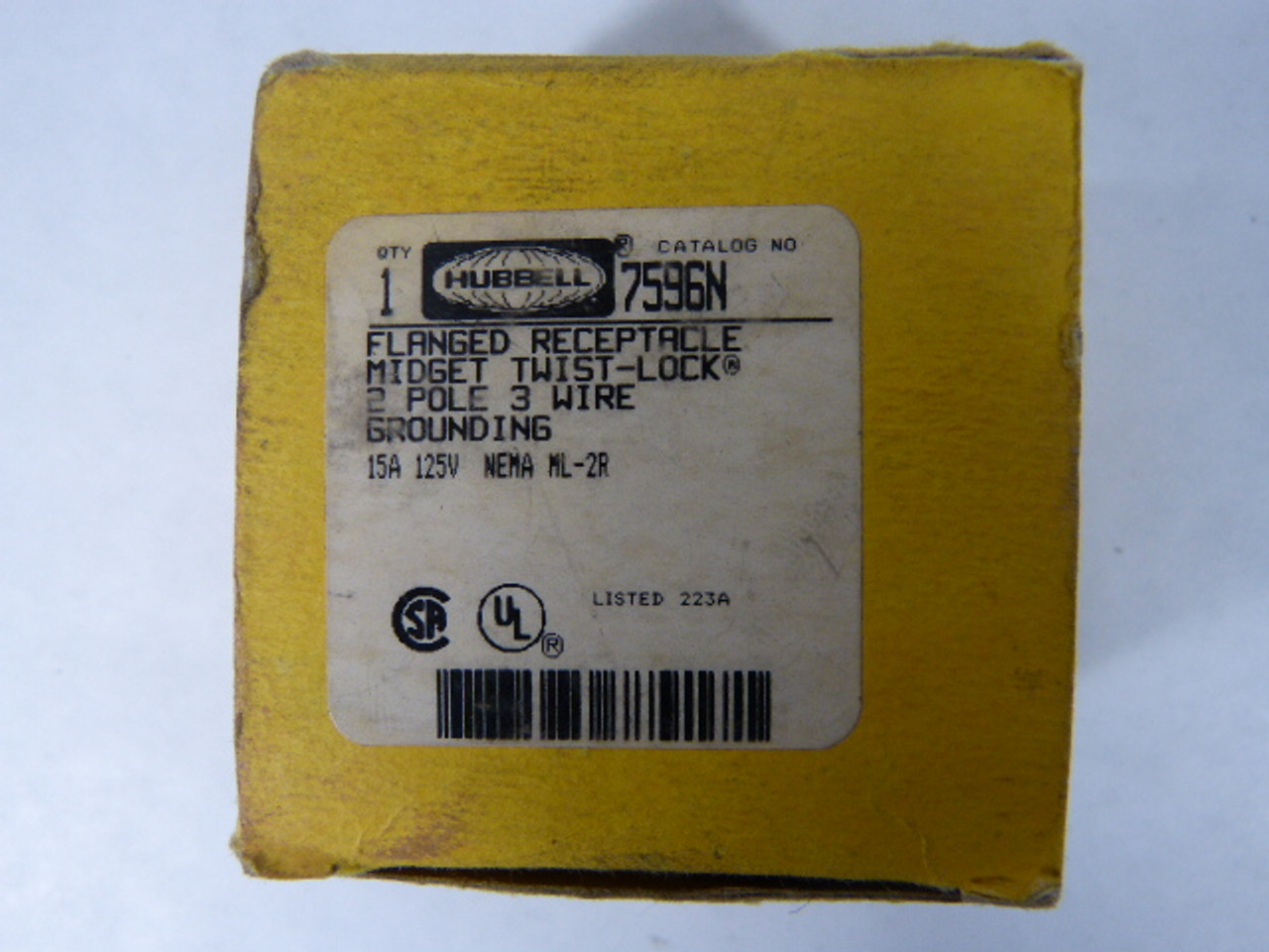 Hubbell 7596N Flanged Receptacle 15amp 125 3-Wire 2-Pole NEW