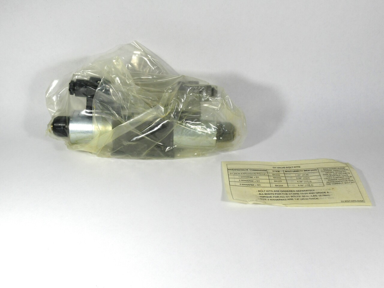 Parker D1VW001CVYWF4 Directional Control Valve ! NEW !
