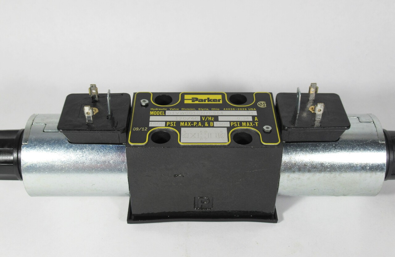Parker D1VW001CVYWF4 Directional Control Valve ! NEW !