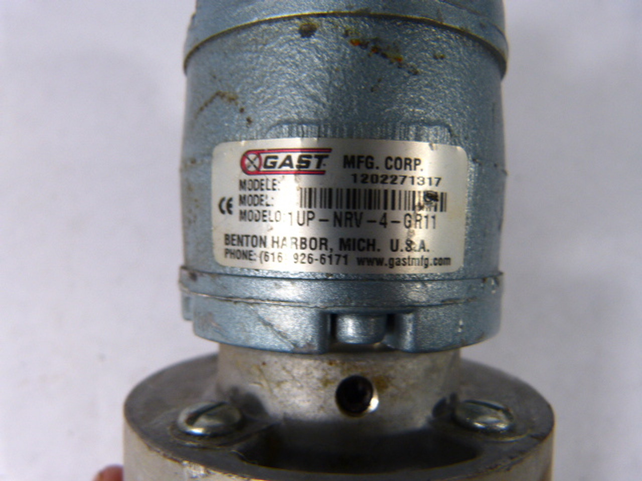 Gast 1UP-NRV-4-GR11 0.31HP 0.23kW 400RPM 80PSI USED