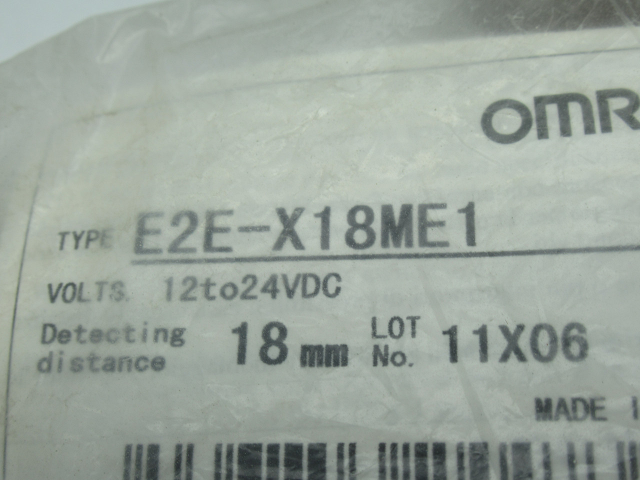 Omron E2E-X18ME1 Cylindrical Threaded Proximity Sensor 18mm Range 12-24VDC NWB