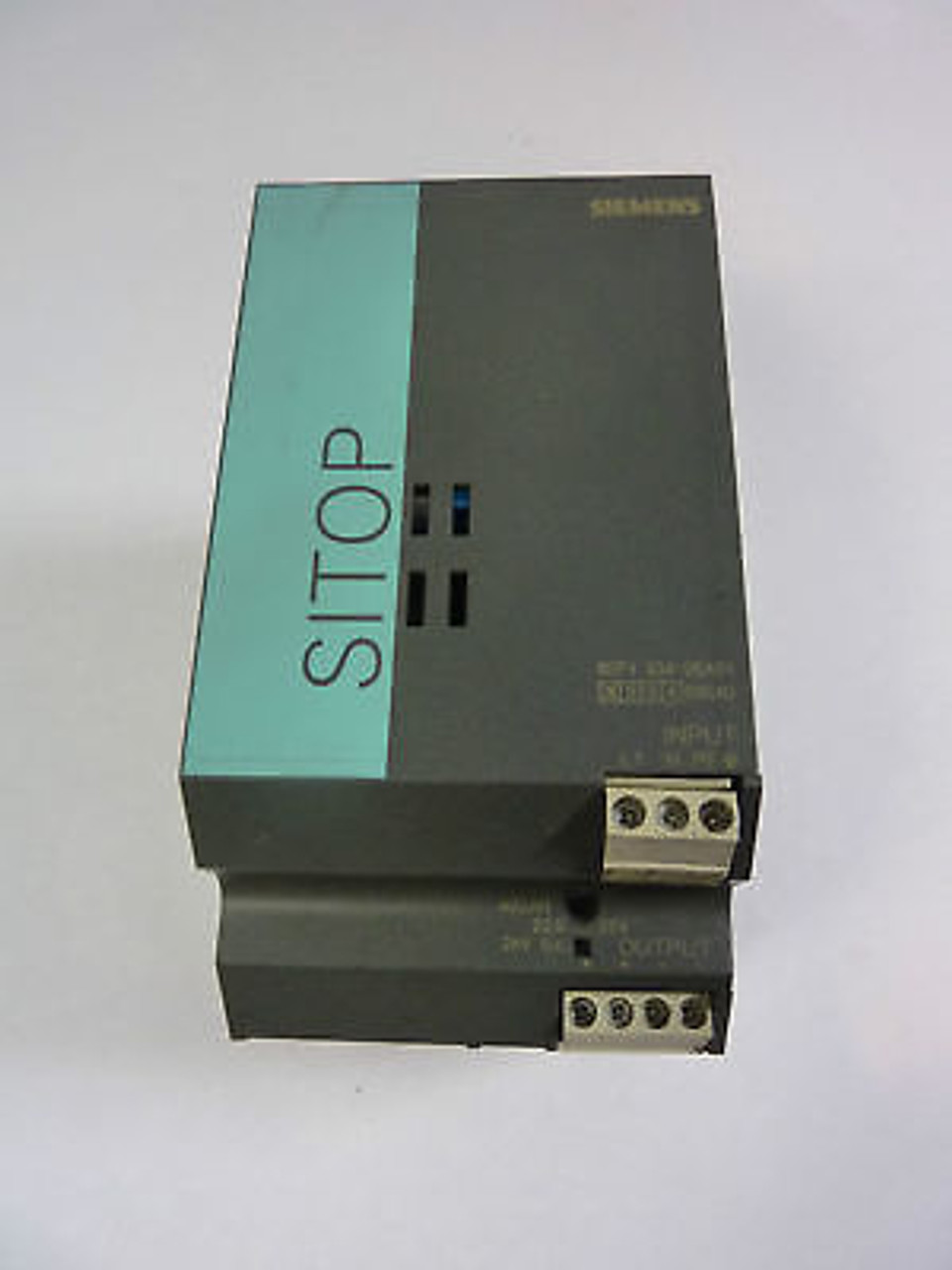 Siemens 6EP1-334-2BA01 Power Supply 10 Amp 24VDC USED