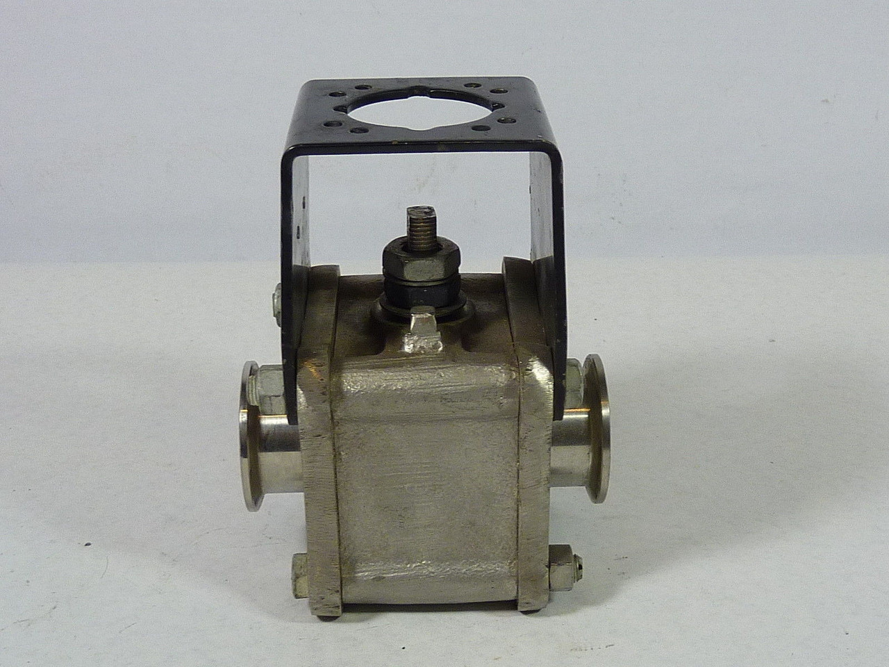 Worcester MK026 Hydraulic Valve Solenoid Operated USED