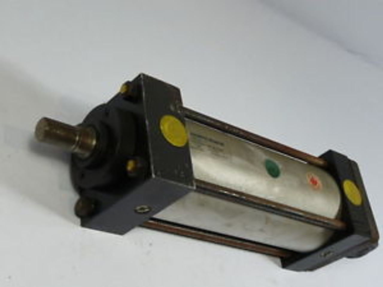 Numatics P2AP-06K1E-CAA0 Pneumatic Cylinder USED