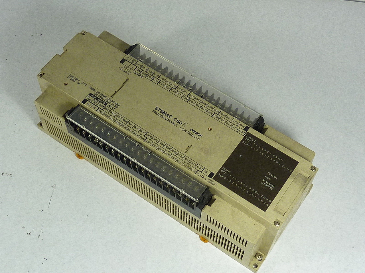 Omron C60K-CDR-A SYSMAC Programmable Controller 100-240VAC USED