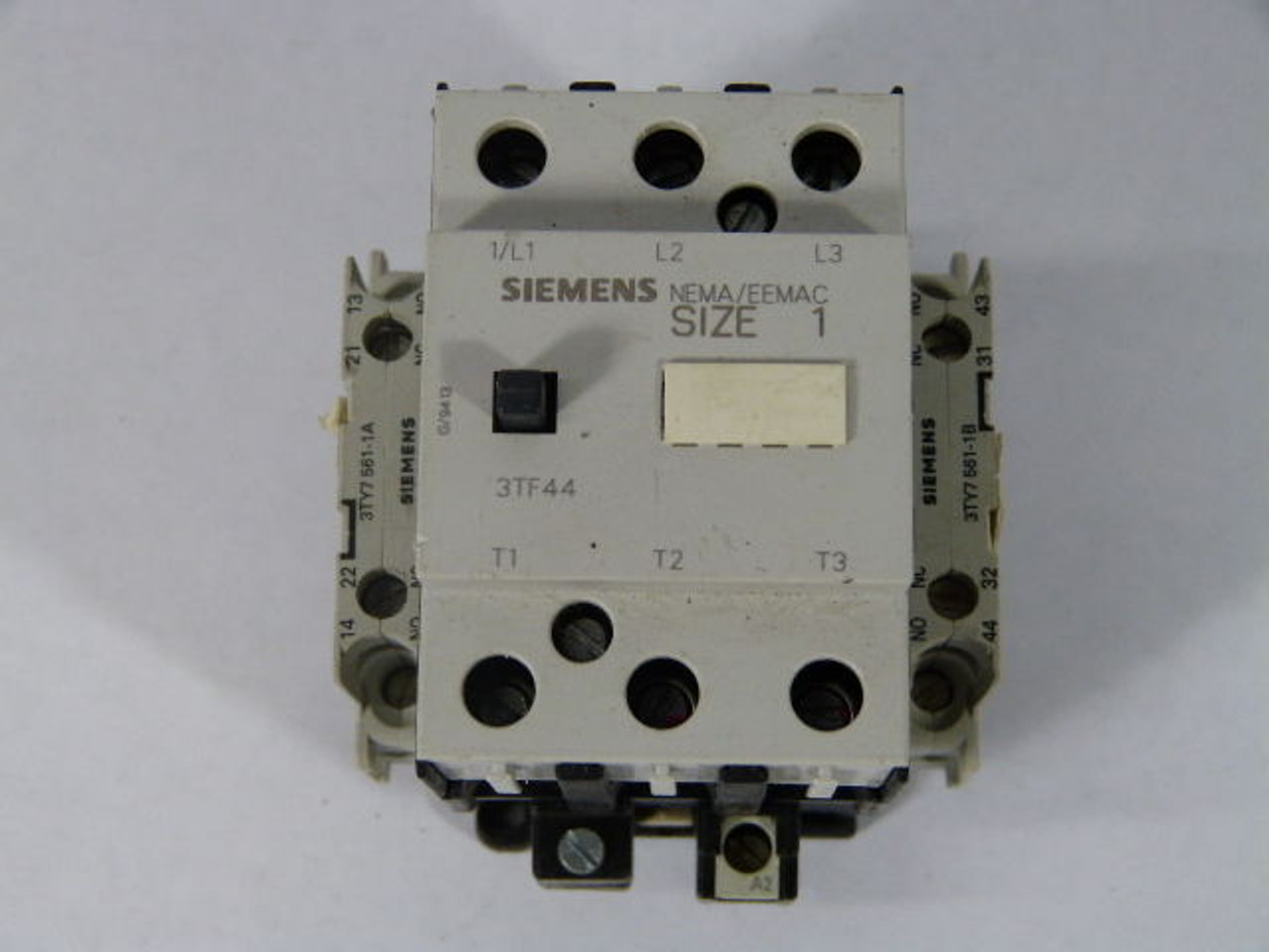 Siemens 3TF4422-0AP2 Contactor 2NO 2NC 220/240VAC 50/60Hz USED