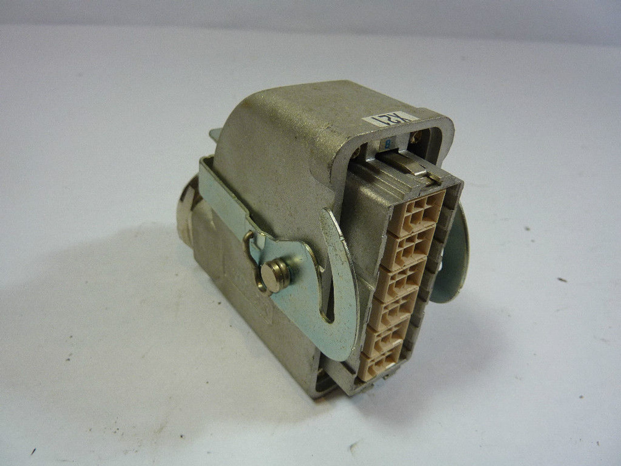 Molex 58697 Connector Plug and Enclosure USED