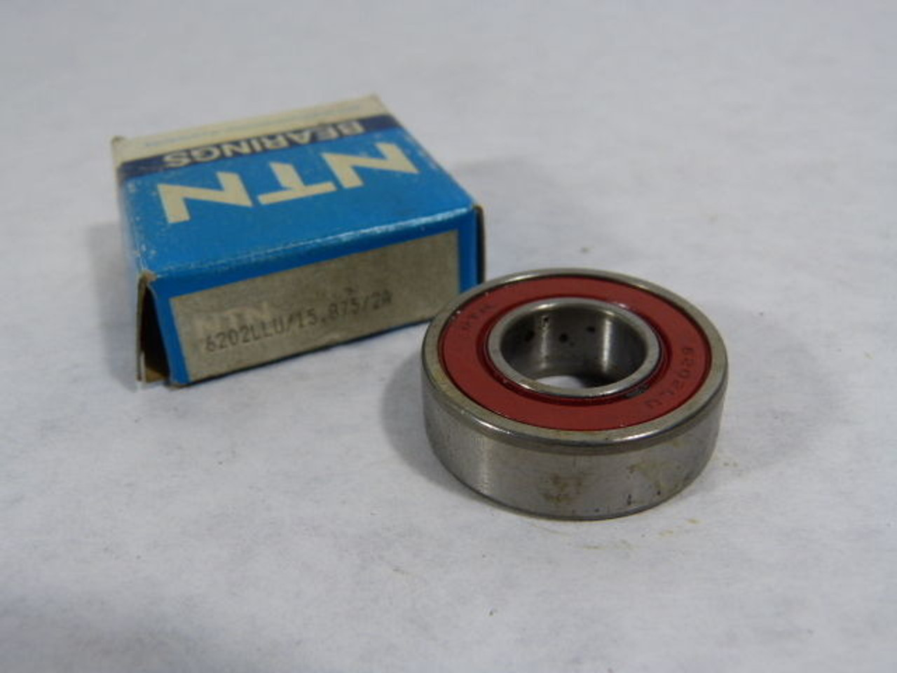 NTN 6202LLU/15.875/2A Ball Bearing ! NEW !