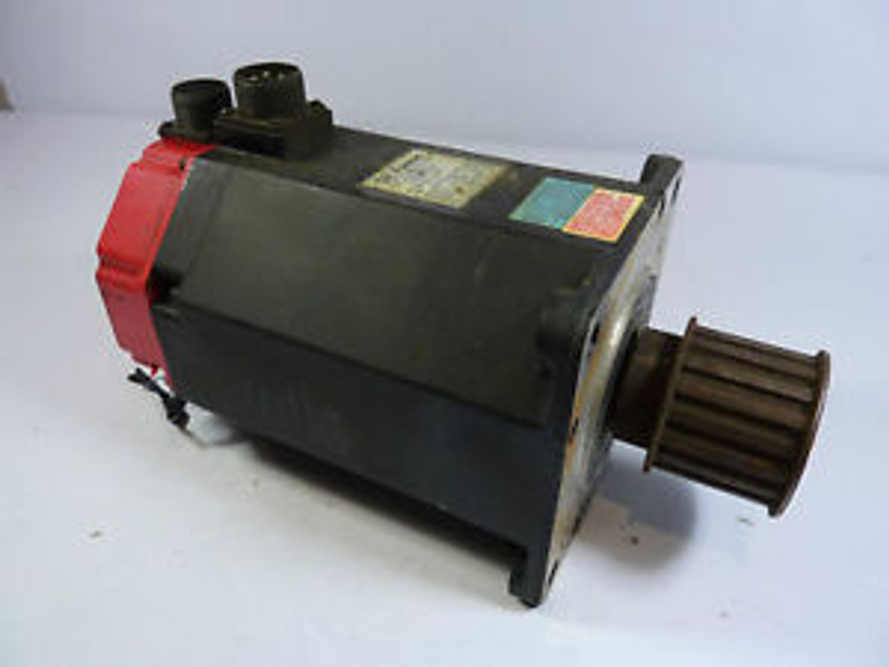 GE Fanuc A06B-0315-B010#7008 Servo Motor 2000RPM 198V 12Nm 7.6A ! AS IS !