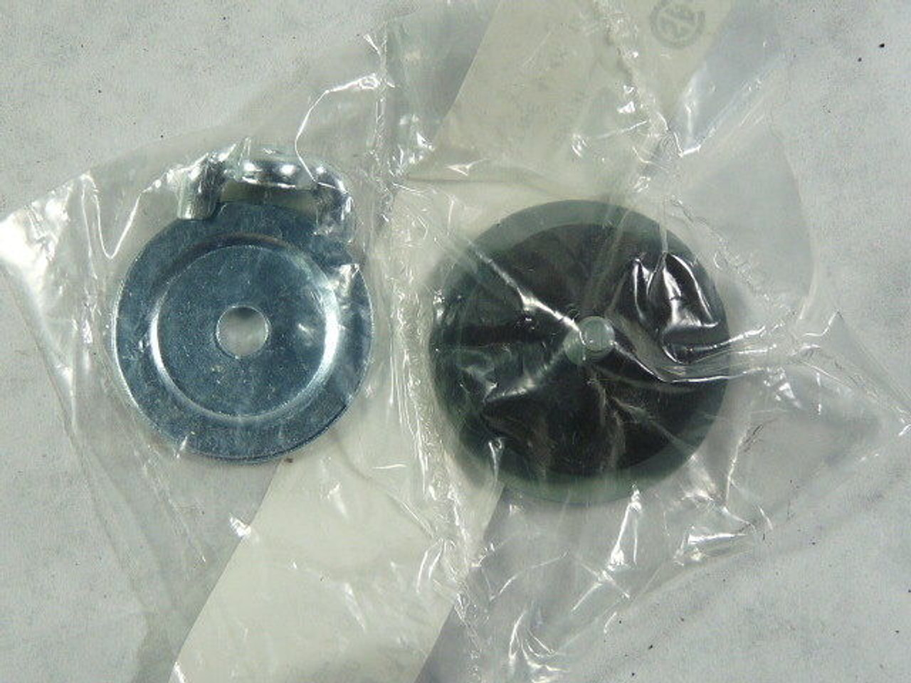 Hubbell WAS050 Conduit Seal 1/2" ! NWB !