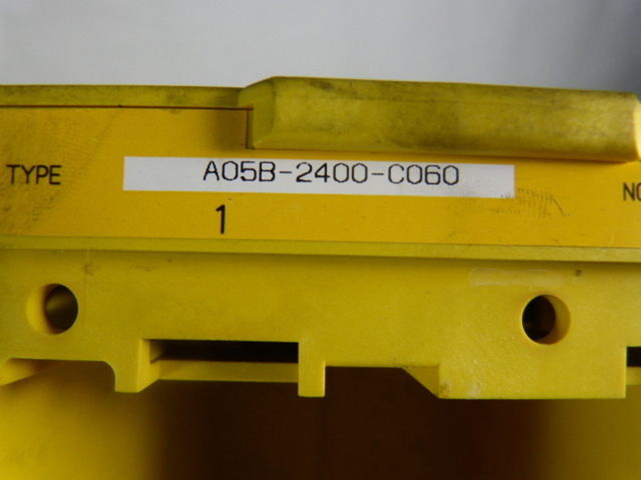 GE Fanuc A05B-2400-C060 2-Slot Back Plane USED