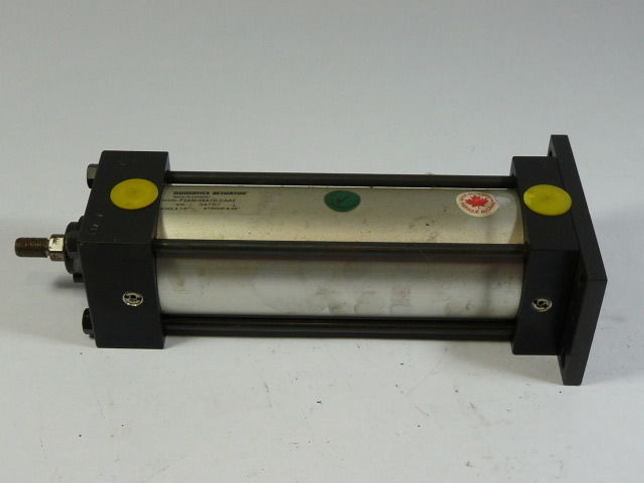 Numatics F2AM-06A1D-CAA2 A Series Rear Flange Mount 2 1/2 inch Bore USED