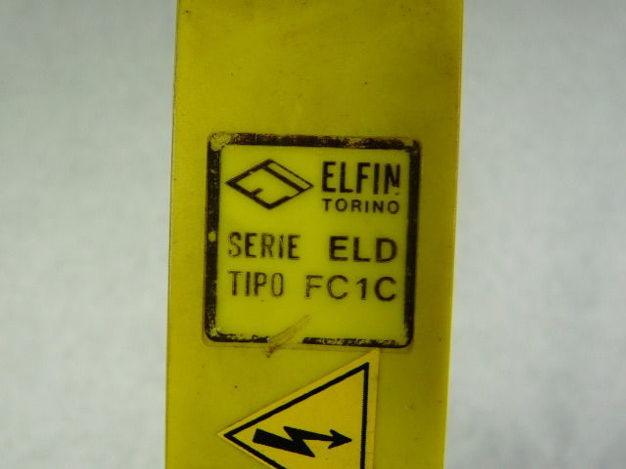 Elfin FC1C ELD Series Safety Interlock Switch USED