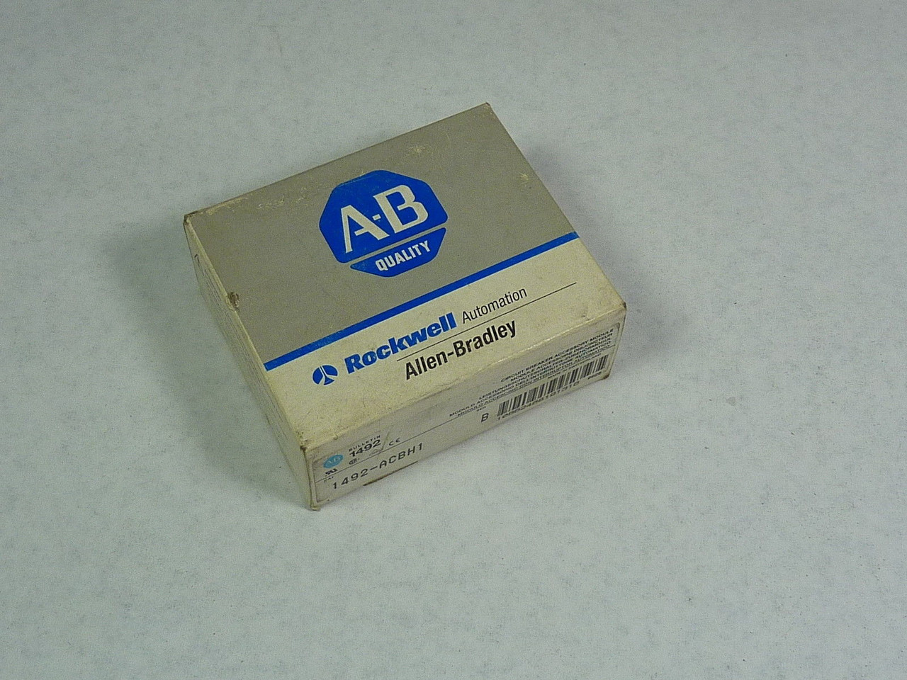 Allen-Bradley 1492-ACBH1 Circuit Breaker Accessory Module 277VAC 6A ! NEW !