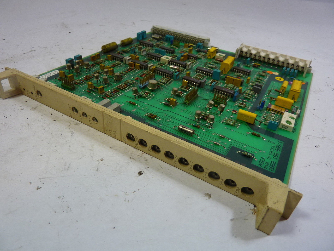 ABB YYT-102G Servo Controller Board USED