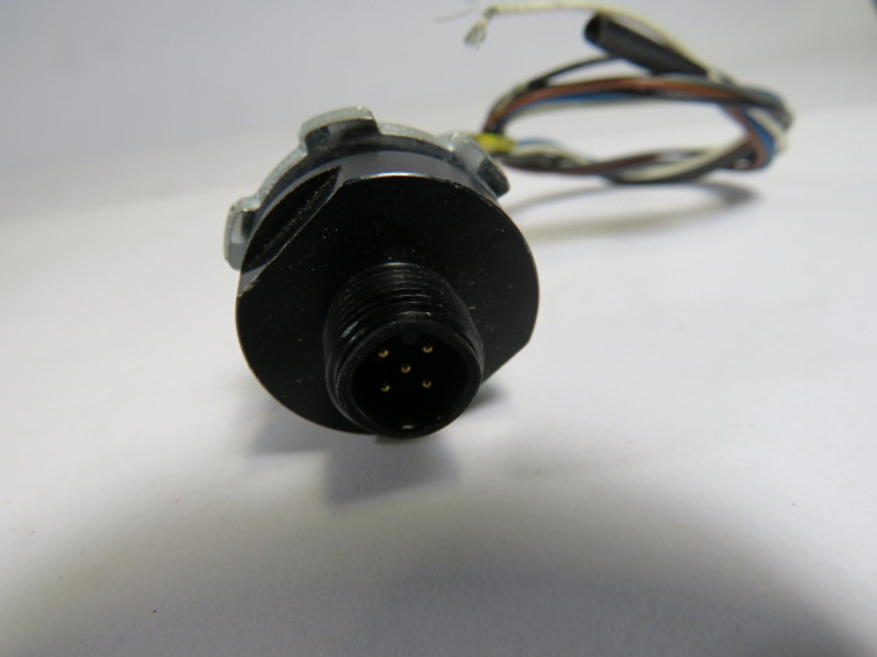 Brad Harrison 8R5006A18A120 Male Connector for Sensor USED