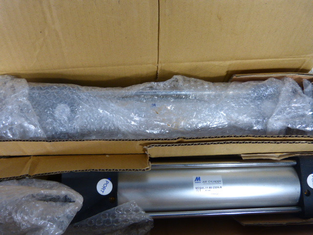 Mindman Pneumatic End Lock Cylinder 80mm Bore 230mm Stroke Box Of 2 ! NEW !