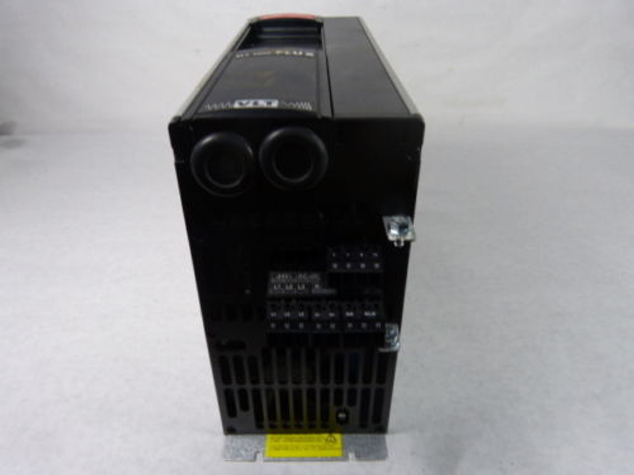 Danfoss 178F6817 VLT5004 Frequency Drive 3Hp 10.6A 200/240VAC 50/60Hz USED