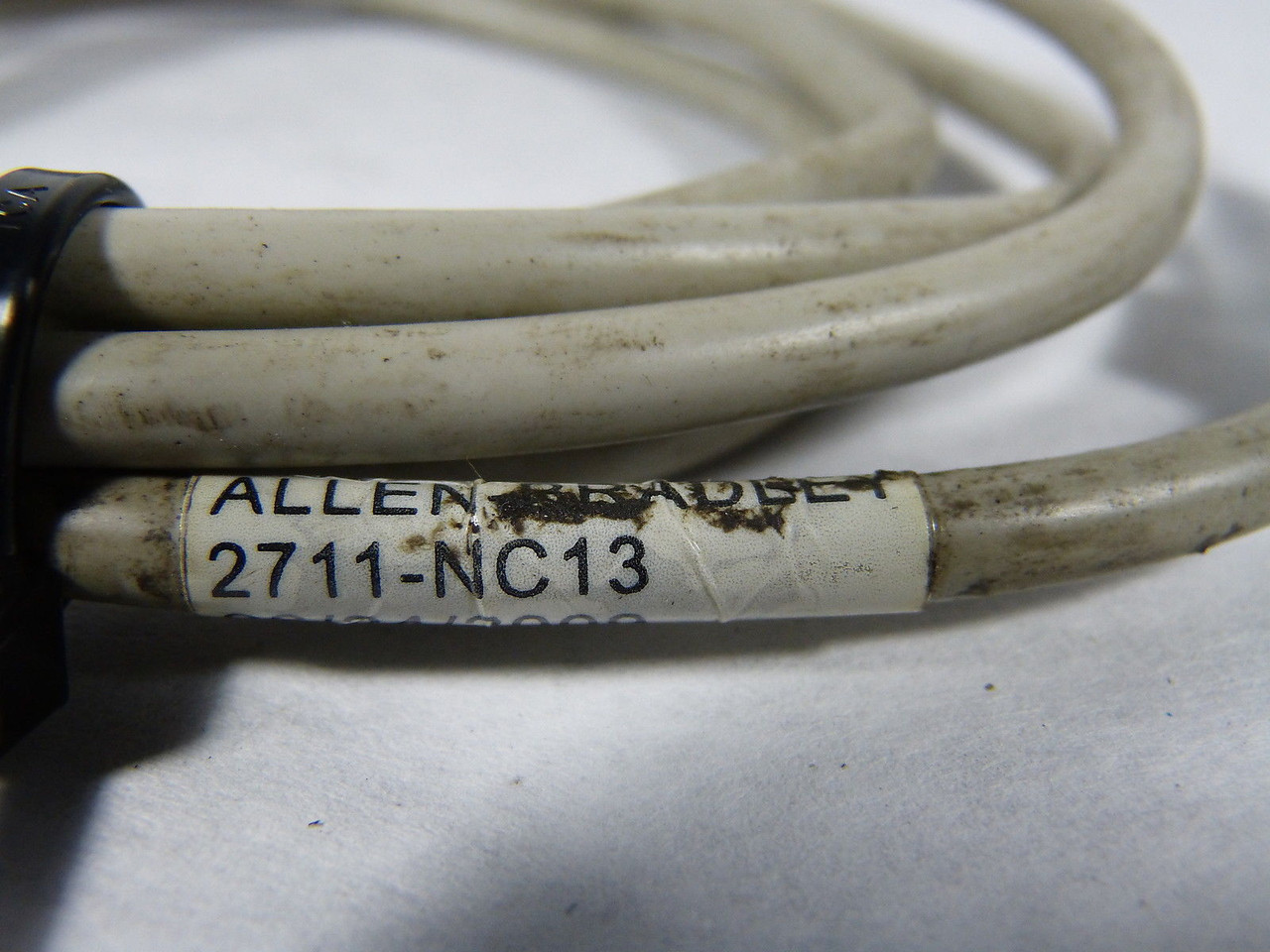 Allen-Bradley 2711-NC13 Operating/PrograMMing Cable Assembly USED