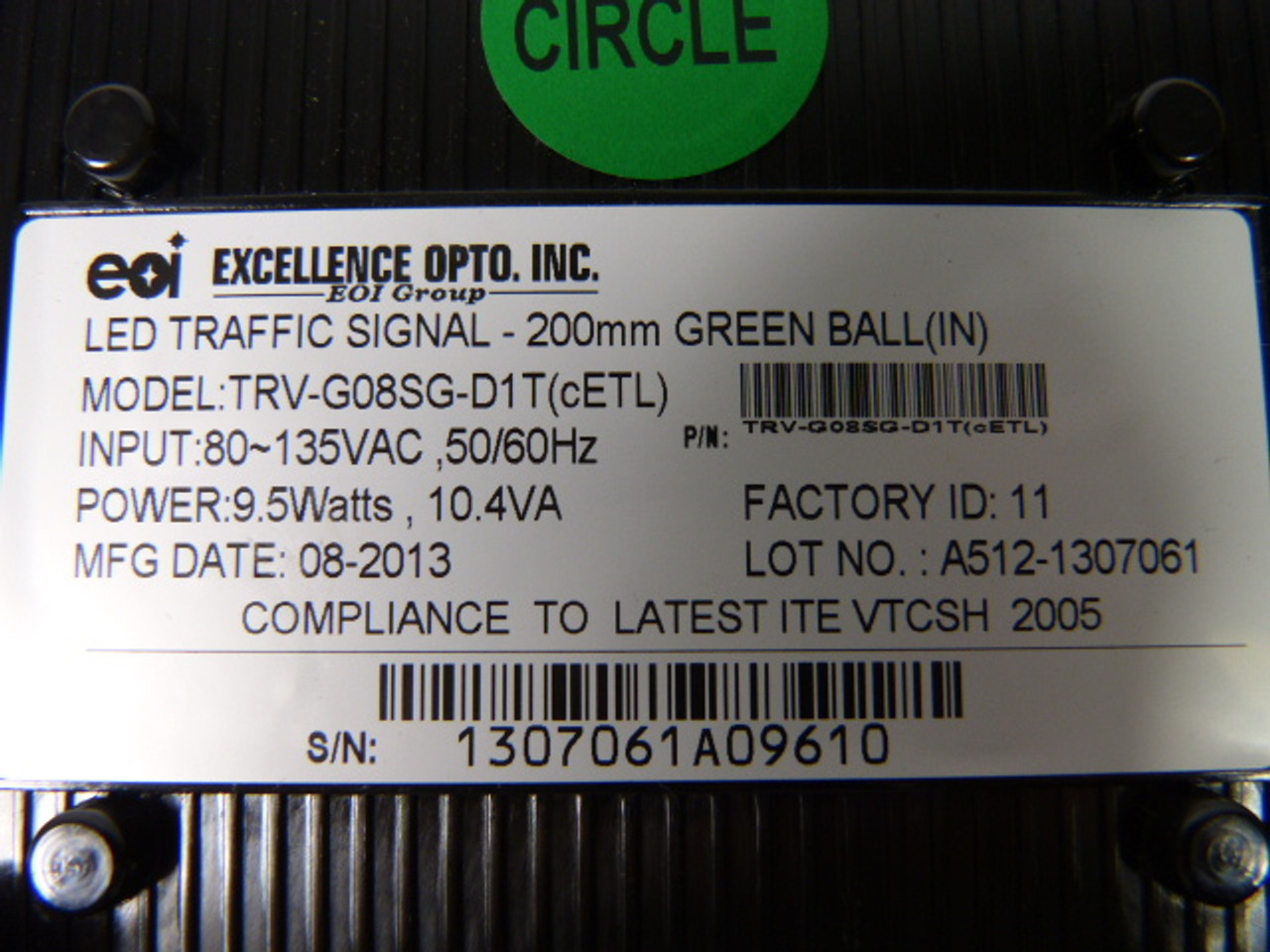 eoi TRV-G08SG-D1T Circular Incandescent Traffic Signal - Green ! NEW NO PKG !