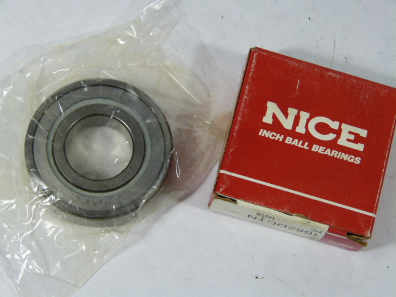 NICE 1652DCTN Ball Bearing ! NEW !