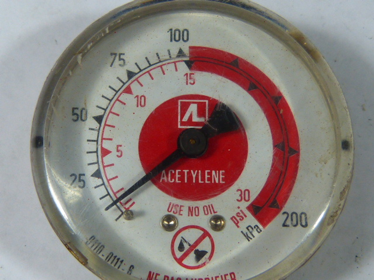 Generic 0110-0111-6 Pressure Gauge 0-30PSI/0-200Kpa USED