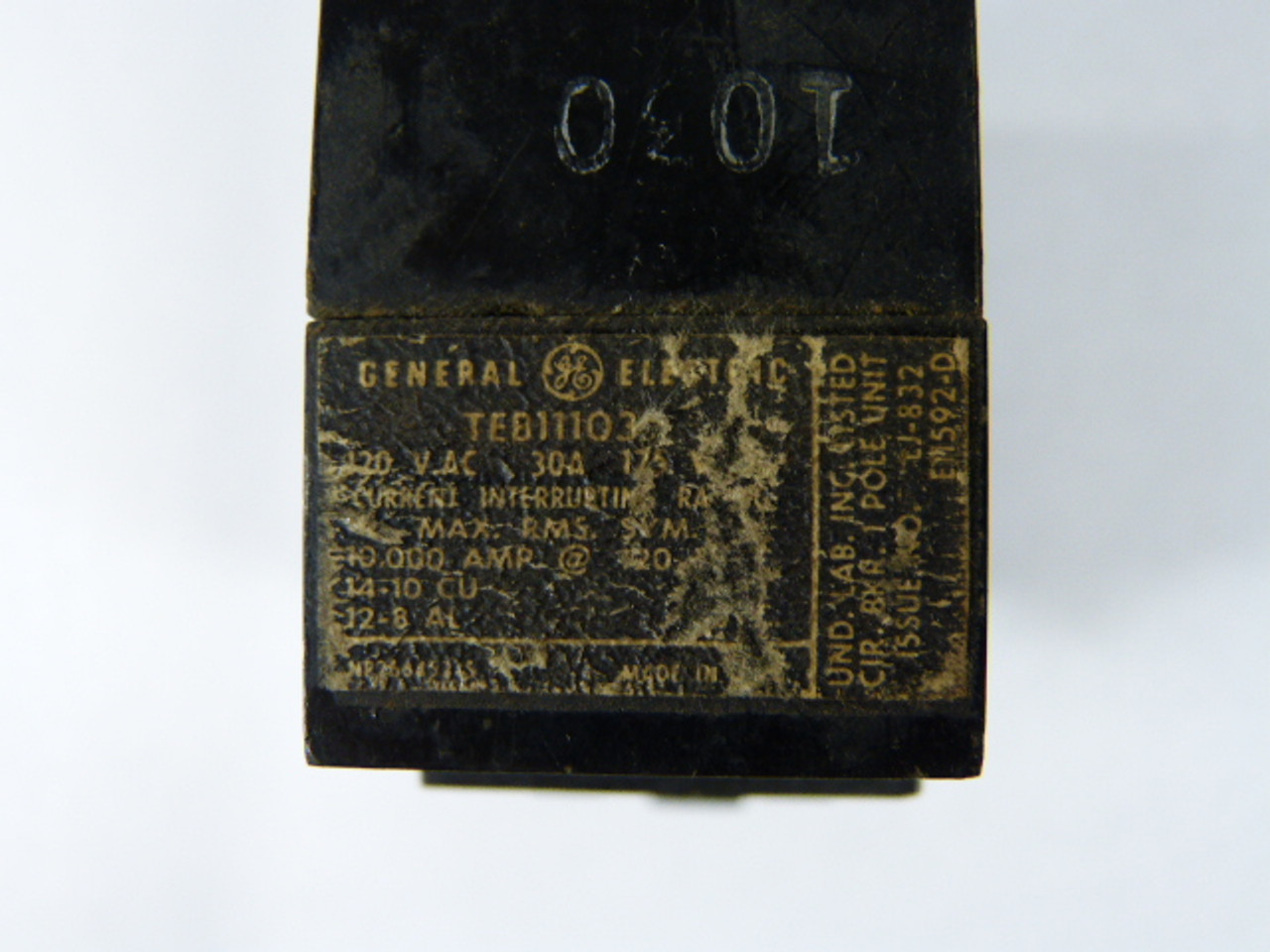 General Electric TEB111030 Circuit Breaker 1 Pole 30amp USED