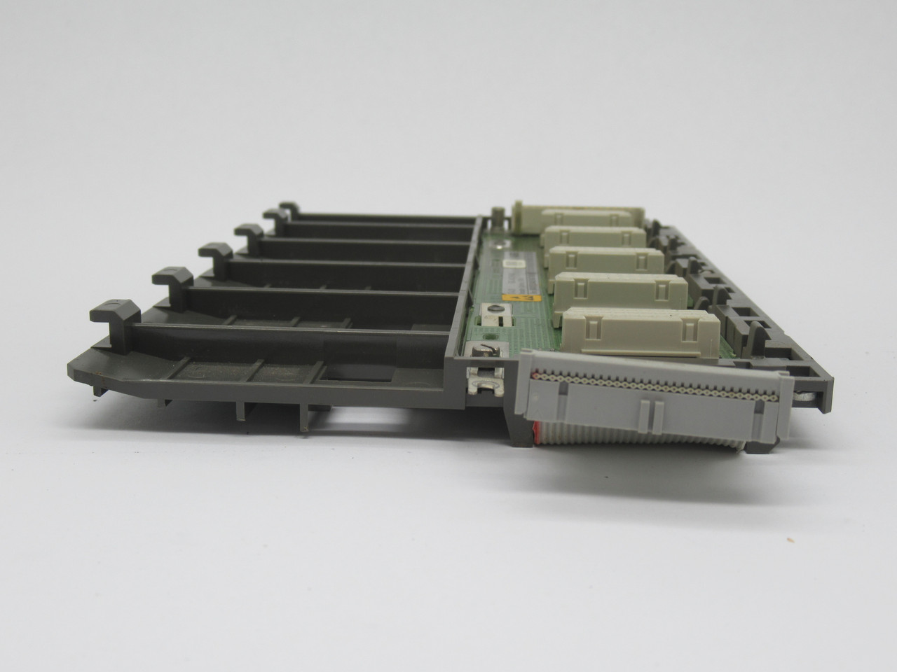 AEG DTA201 7628-042.244-801 Rev.10 Secondary Subrack 5-Slot USED