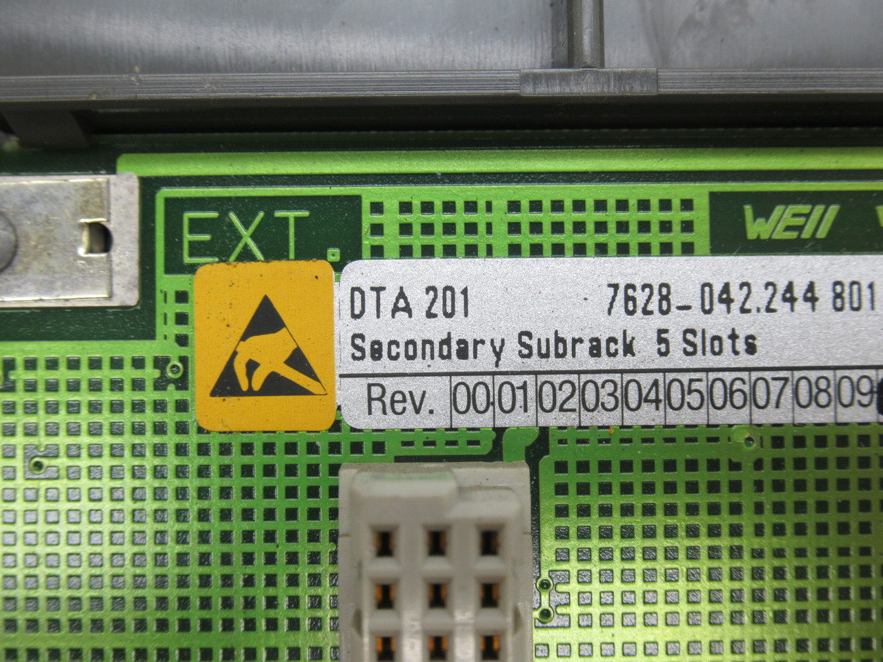AEG DTA201 7628-042.244-801 Rev.10 Secondary Subrack 5-Slot USED