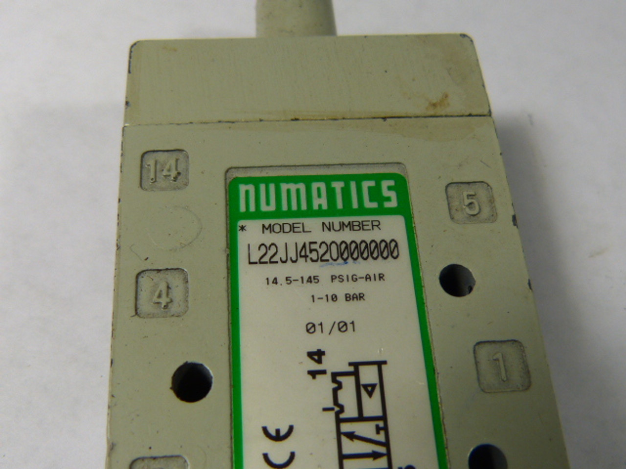 Numatics L22JJ4520 Pneumatic Pilot Valve 14.5-4145PSIG USED